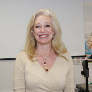 Découvrez une athlétique récente célibataire à la recherche d’aventures rugissantes ! rencontre-Cougar-Blois