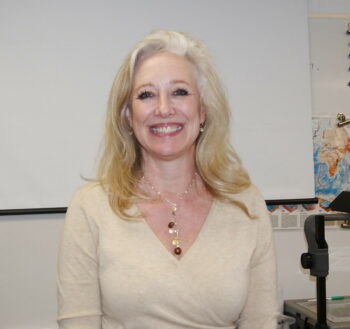 Découvrez une athlétique récente célibataire à la recherche d’aventures rugissantes ! rencontre-Cougar-Blois