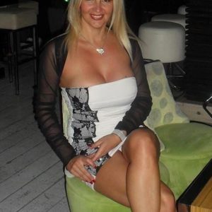 Aujourd’hui j’ai besoin de me faire baiser sauvagement Marine - rencontre-Milf-Rennes