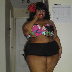 Mon four est chaud… t’as cinq minutes pour voir ? Kadiatou - rencontre-Ronde-Angers