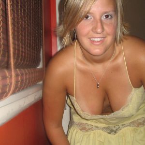 Élodie 49, à la recherche de frissons Élodie - rencontre-Cougar-Drancy