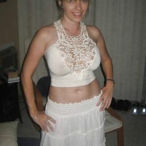 40 ans, prête à m’éclater ce soir Ariane - rencontre-Libertine-Rennes