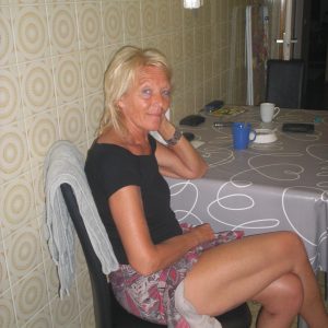 Emilie - rencontre-MILF-Lille