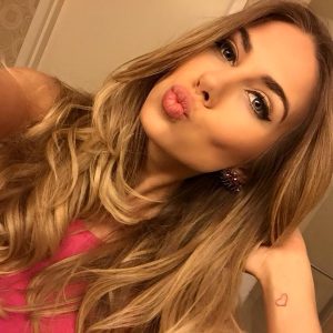 Emilie - rencontre-Cougar-Vannes